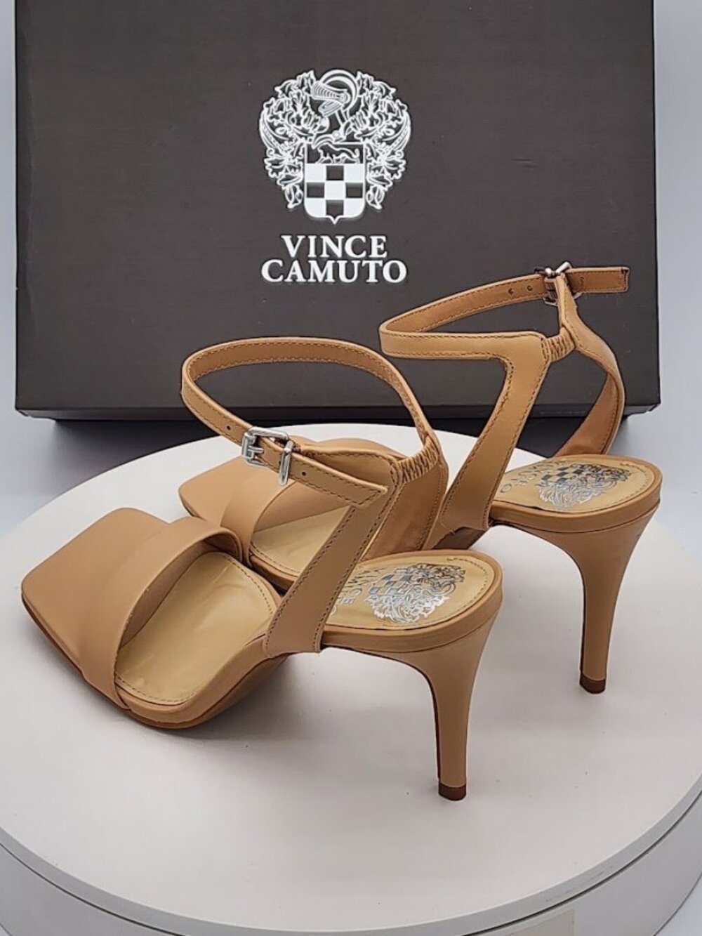 Vince Camuto Saprenda 2 Sandstone Nappa Leather Ankle Strap Heels Size 8.5 M - Picture 4 of 10